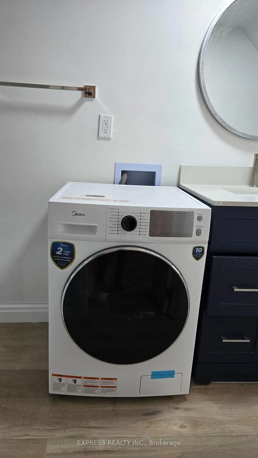 Photo 12 of Unit 304, 252 James Street S, Hamilton, Durand — HOMEH