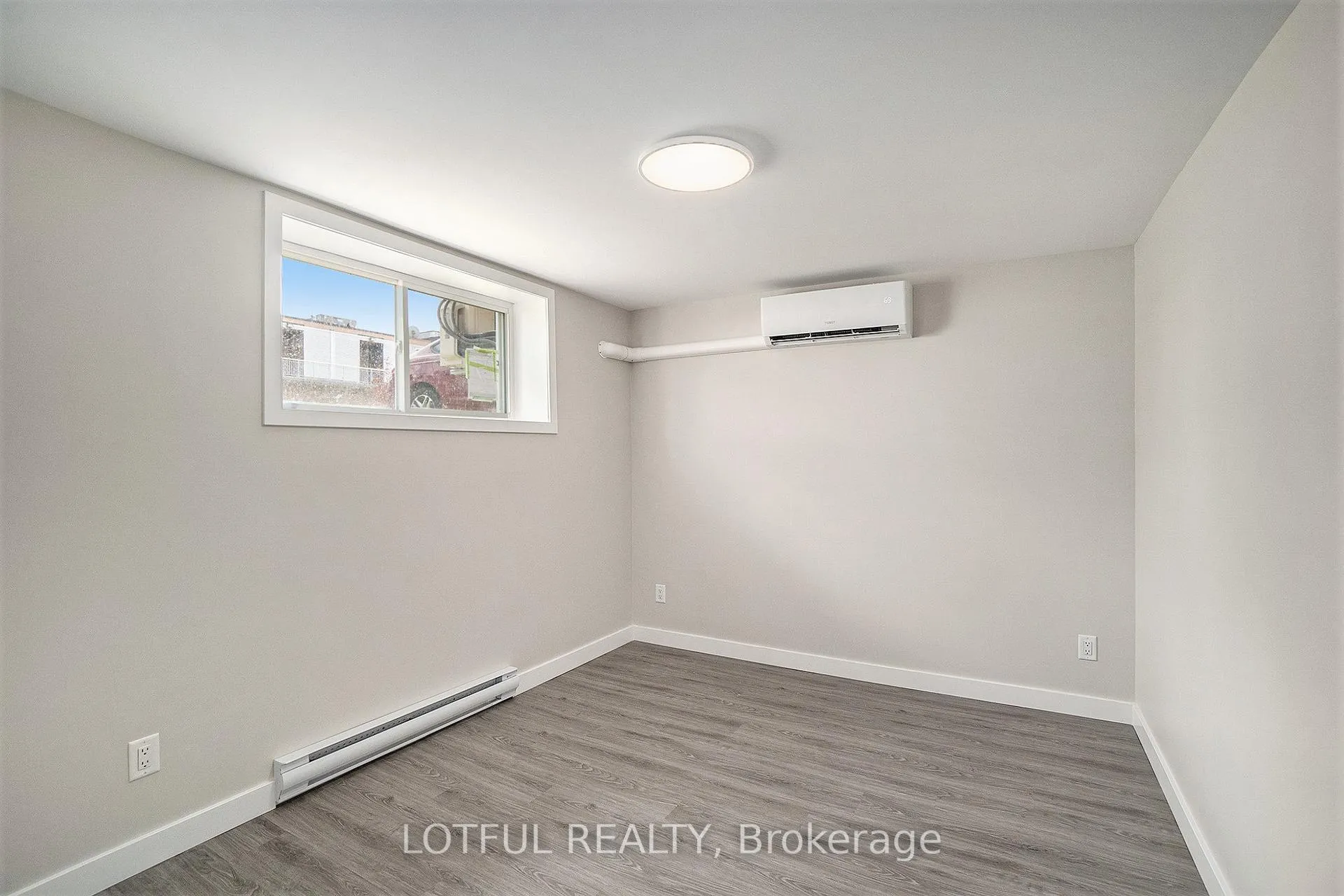 Photo 15 of Unit C, 2647 Priscilla Street, Ottawa, Britannia — HOMEH