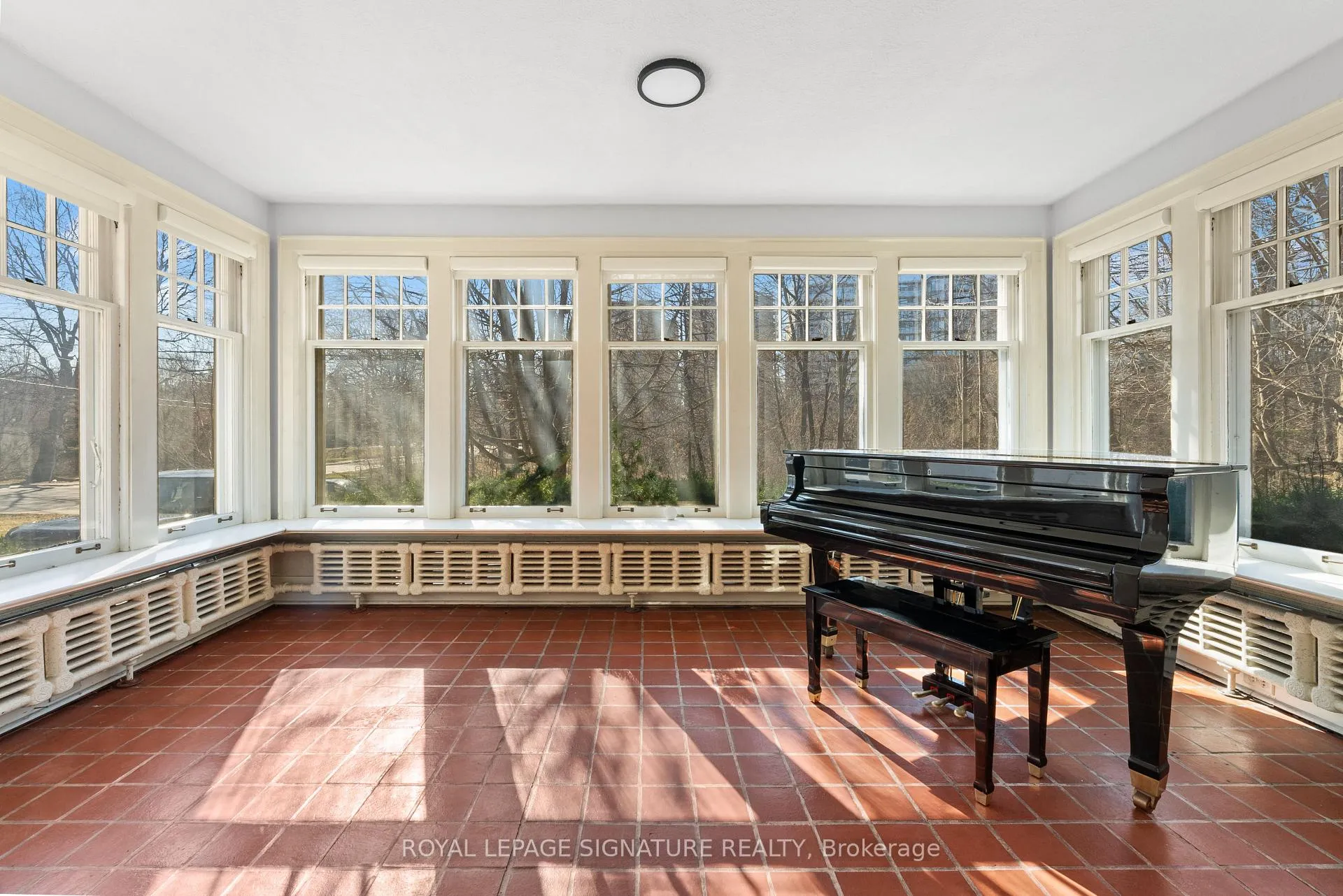 Photo 13 of 57 St Edmunds Drive, Toronto, Lawrence Park South — HOMEH