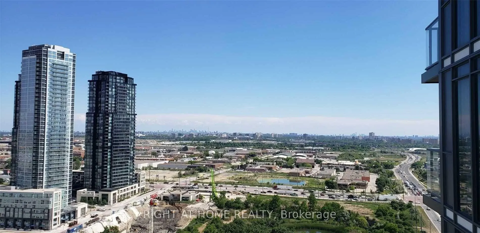 Photo 12 of Unit 2302, 7895 Jane Street, Vaughan, Concord — HOMEH