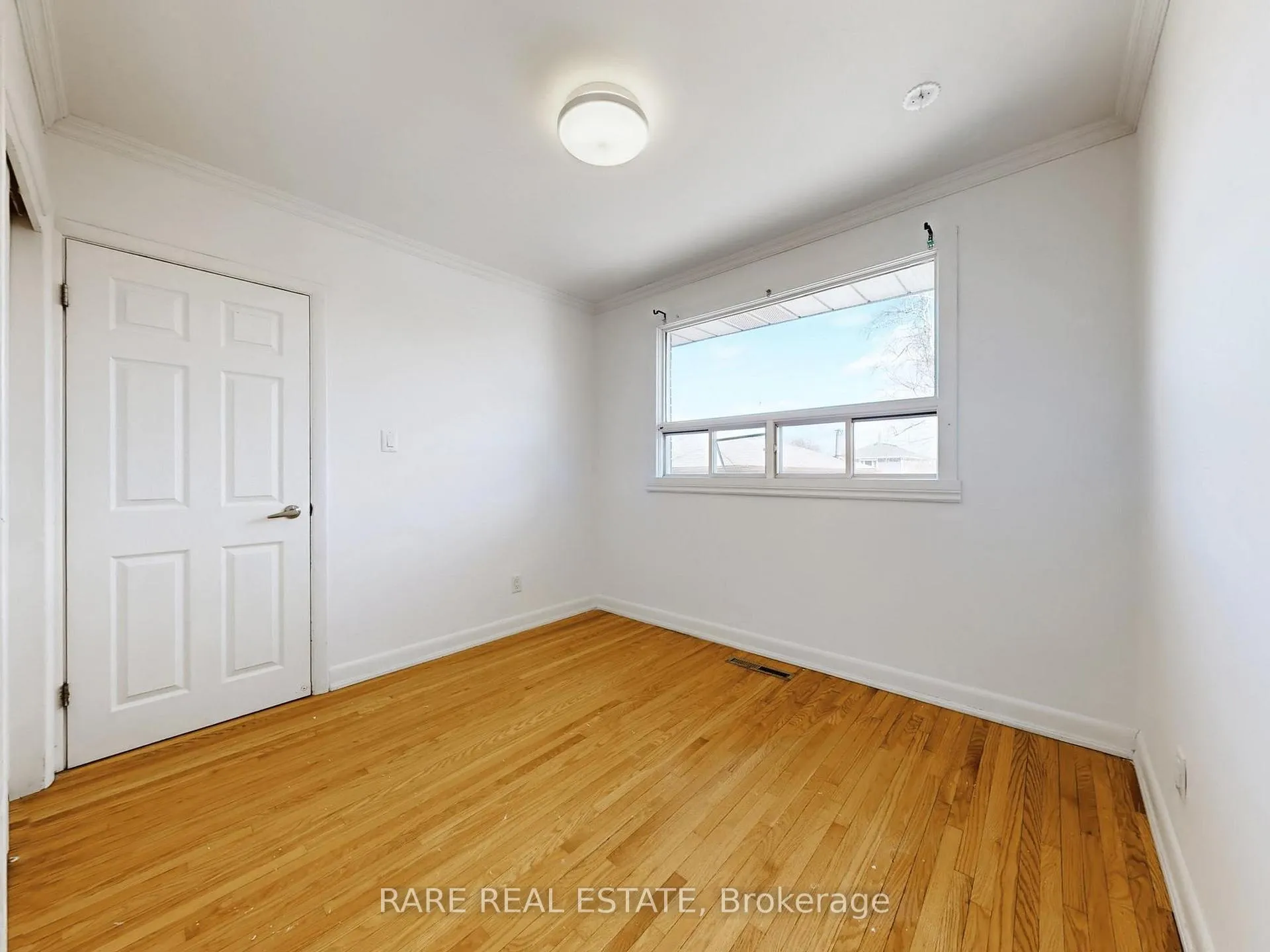 Photo 21 of Unit Main, 359 East 42nd Street, Hamilton, Hampton Heights — HOMEH