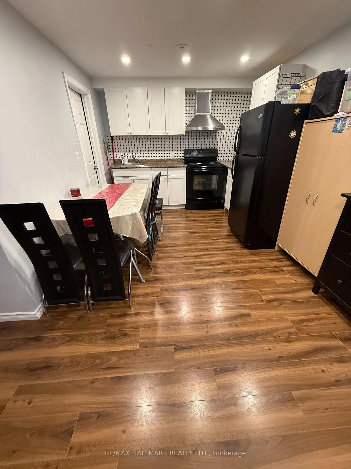 Photo 5 of 48 Van Fleet Terrace, Milton, Harrison — HOMEH