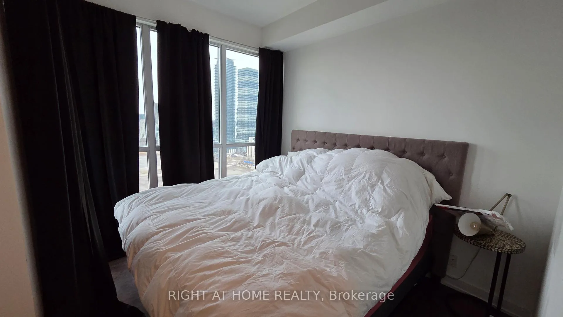 Photo 11 of Unit 2307, 10 Parklawn Road, Markham, Thornlea — HOMEH