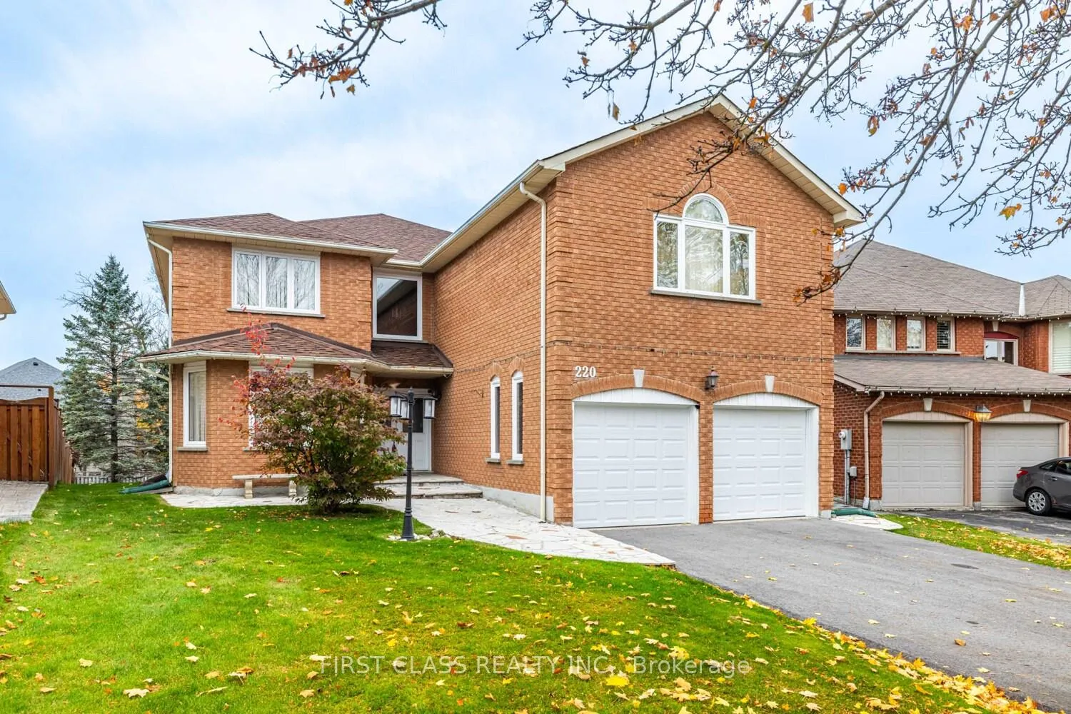 Photo 2 of 220 Timpson Drive, Aurora, Aurora Highlands — HOMEH