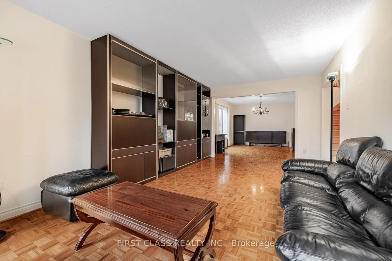 Photo 7 of 220 Timpson Drive, Aurora, Aurora Highlands — HOMEH