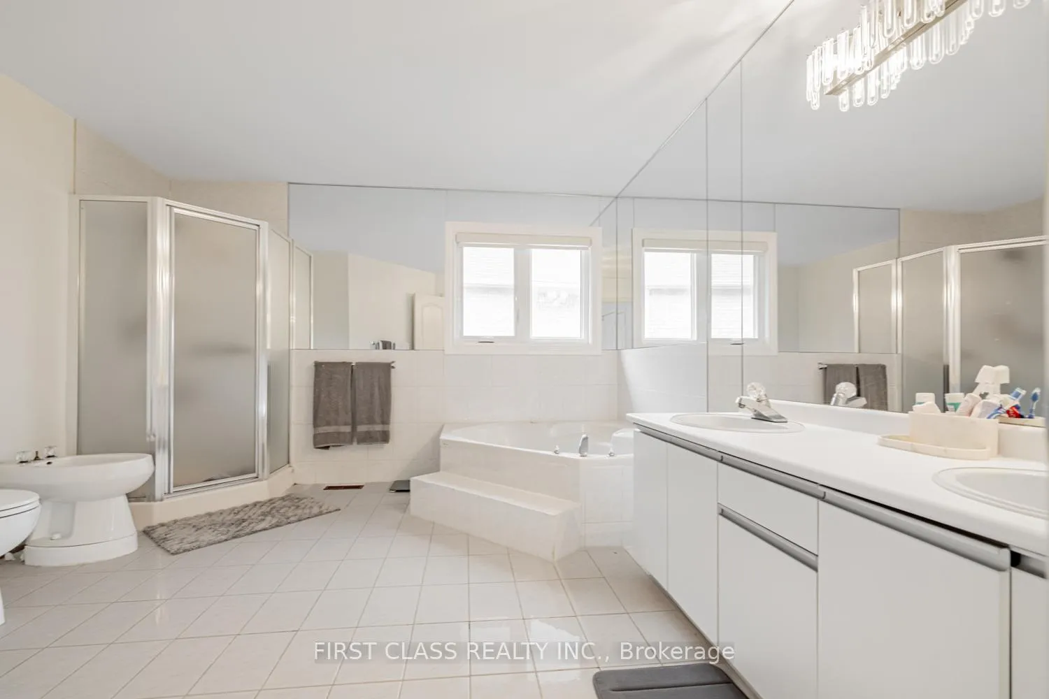 Photo 15 of 220 Timpson Drive, Aurora, Aurora Highlands — HOMEH
