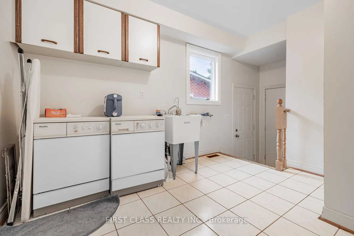 Photo 25 of 220 Timpson Drive, Aurora, Aurora Highlands — HOMEH