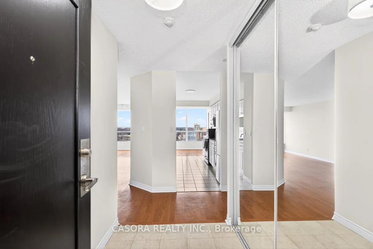 Photo 11 of Unit 1912, 1276 Maple Crossing Boulevard, Burlington, Brant — HOMEH