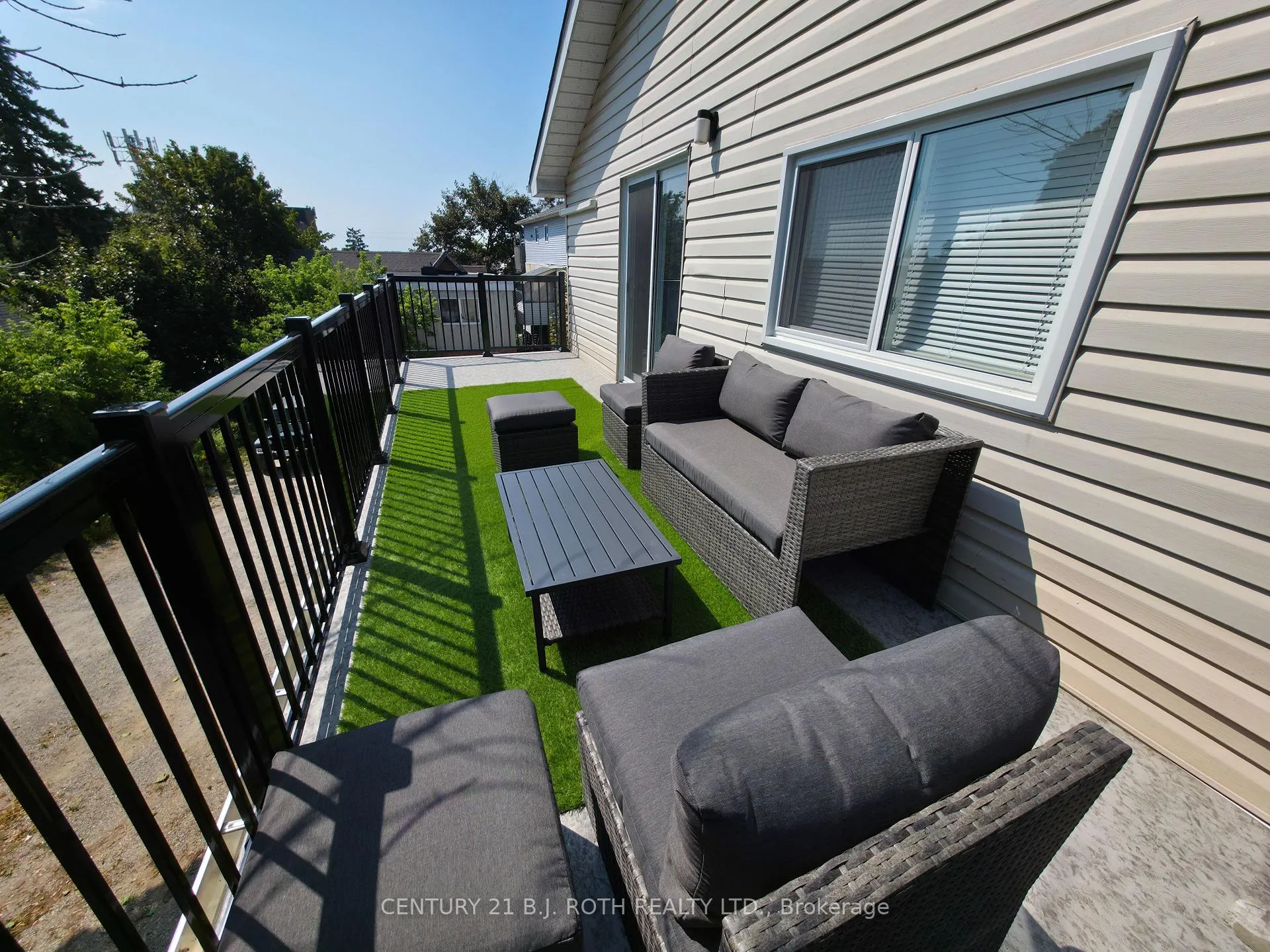 Photo 12 of Unit 2, 82 Albert Street N, Orillia — HOMEH