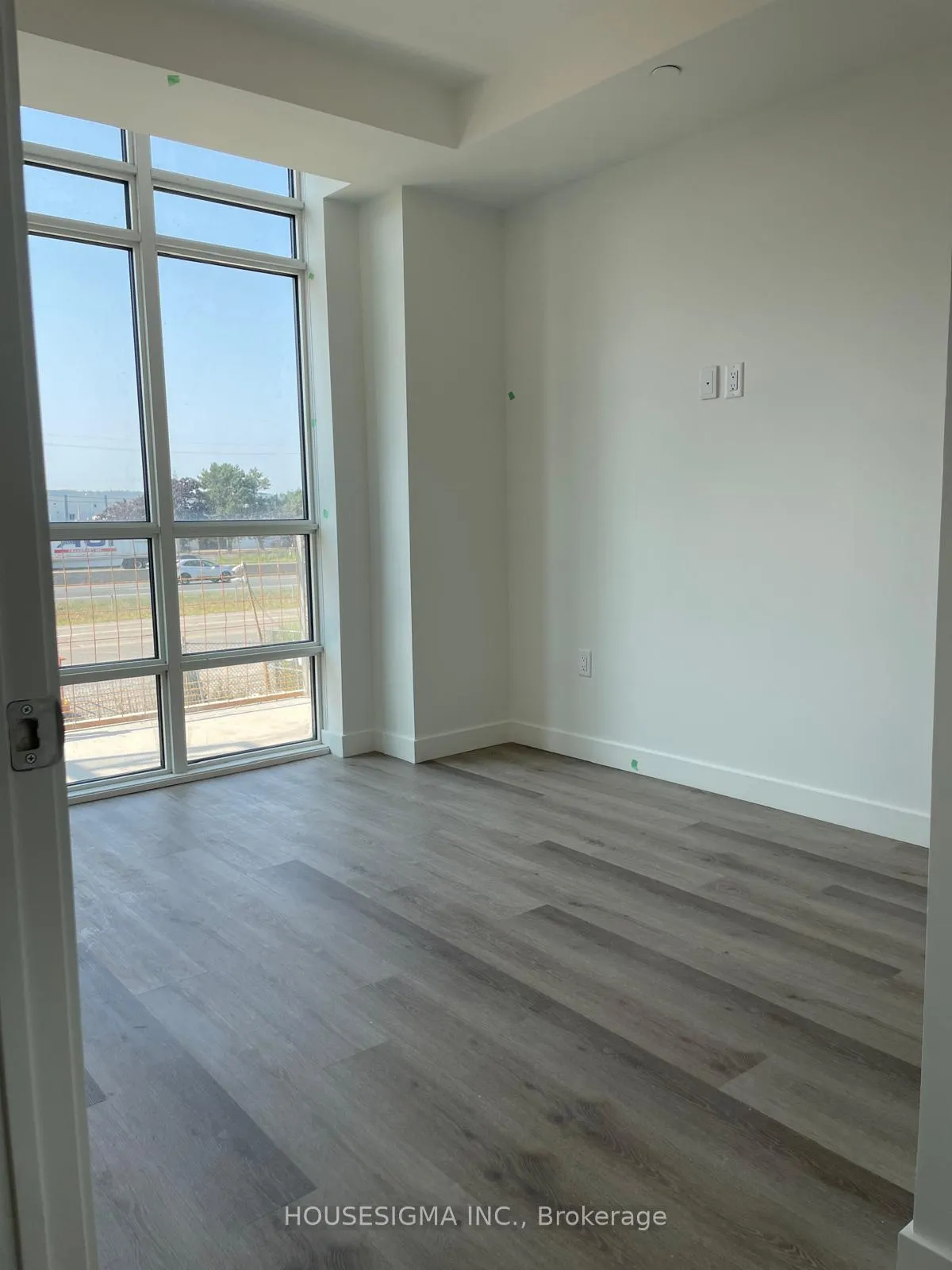Photo 3 of Unit 224, 461 Green Road, Hamilton, Lakeshore — HOMEH