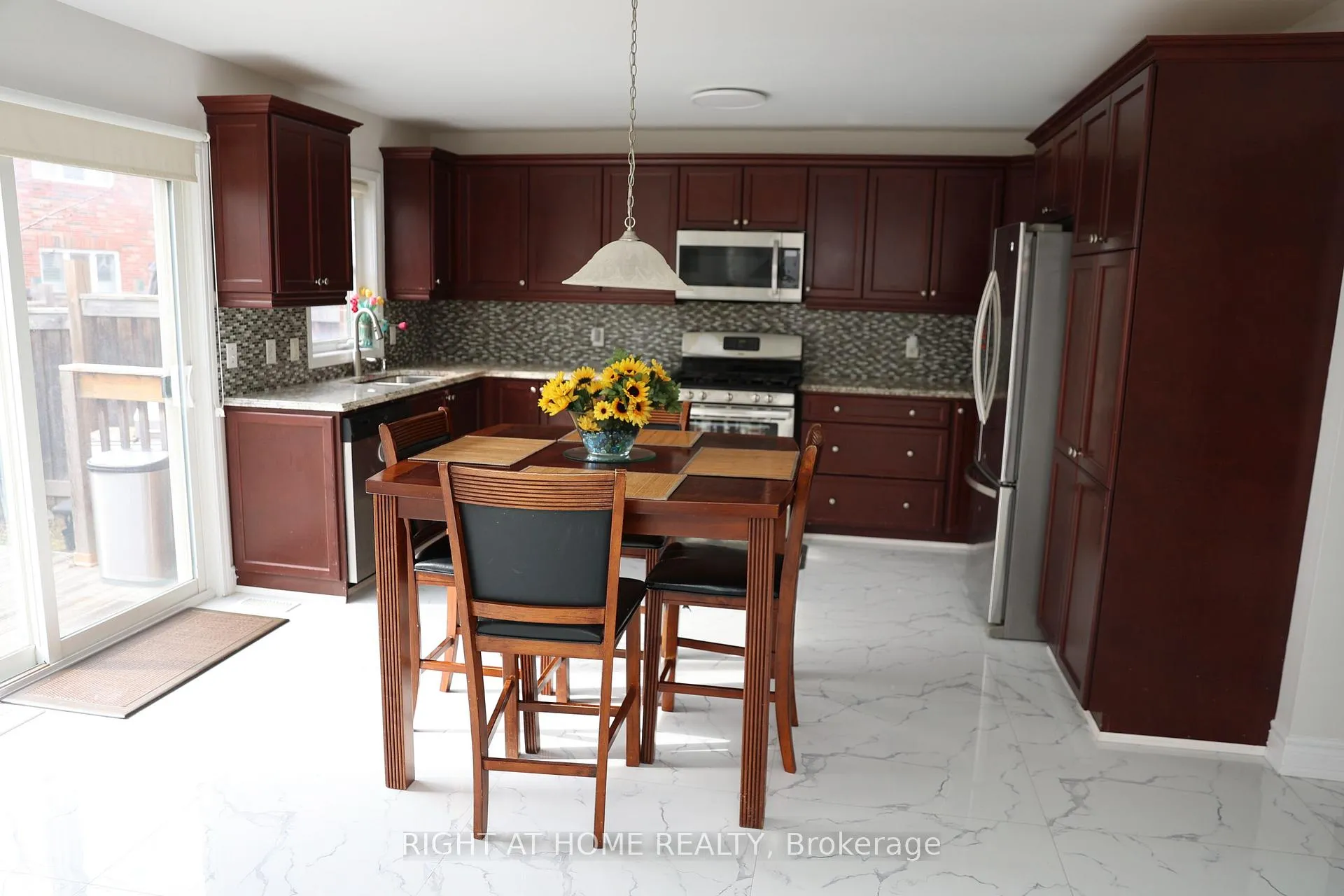 Photo 5 of 76 Bevington Road, Brampton, Northwest Brampton — HOMEH