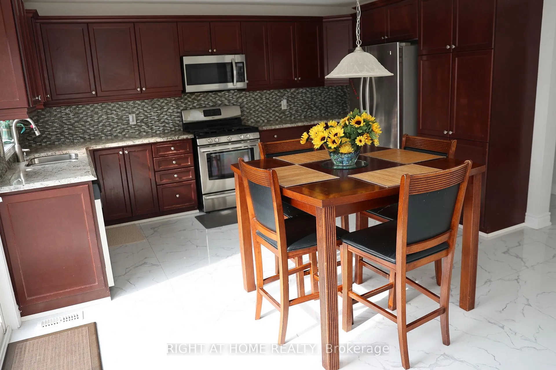 Photo 6 of 76 Bevington Road, Brampton, Northwest Brampton — HOMEH