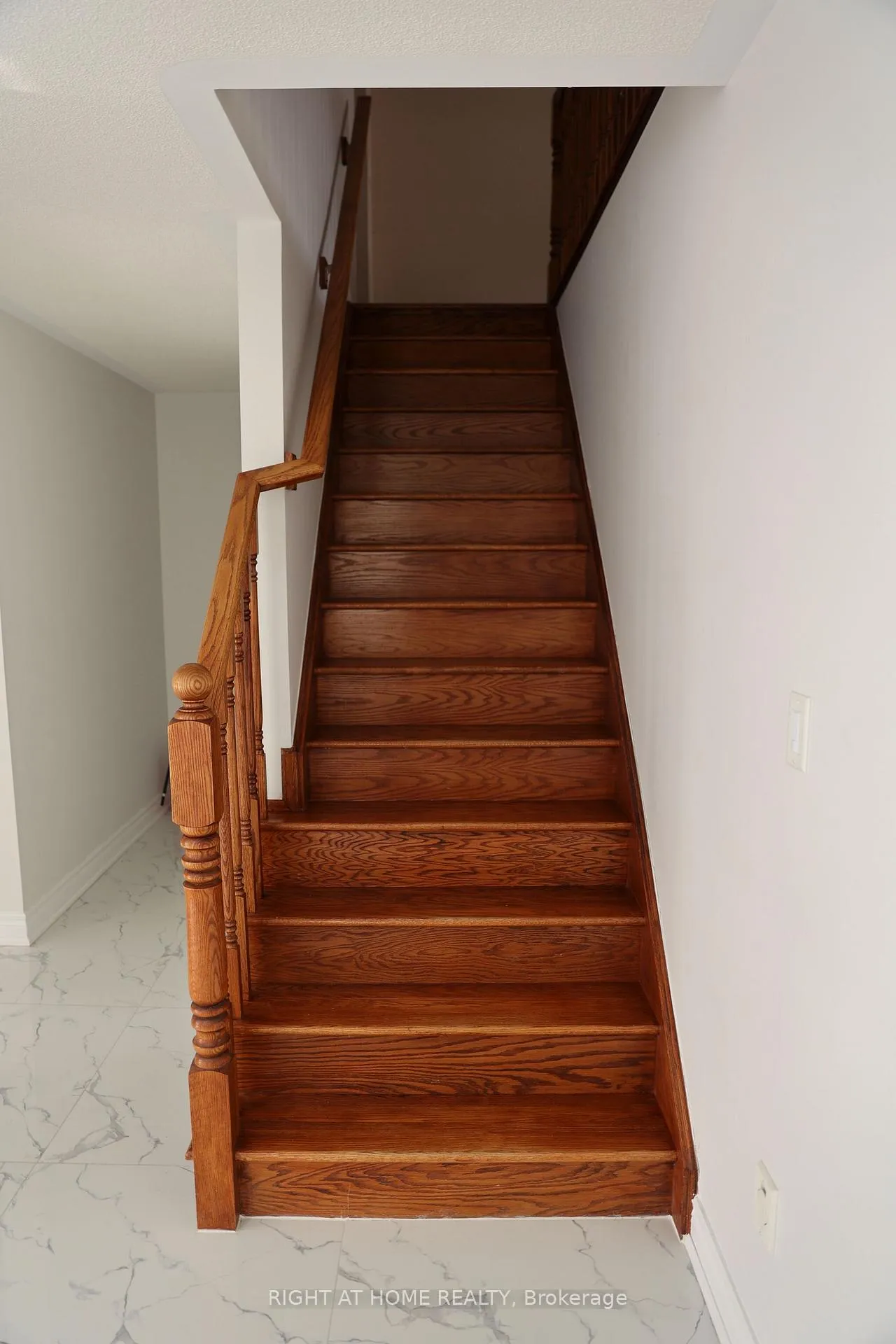 Photo 7 of 76 Bevington Road, Brampton, Northwest Brampton — HOMEH