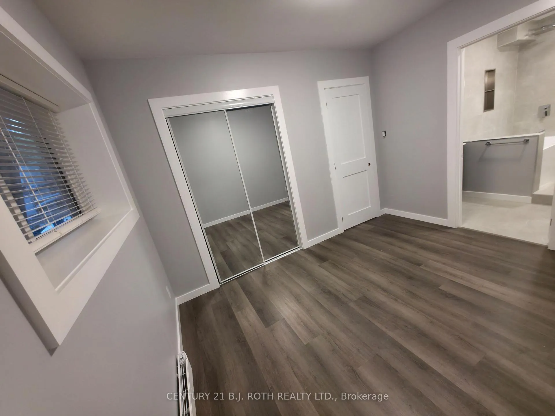 Photo 4 of Unit 6, 82 Albert Street N, Orillia — HOMEH
