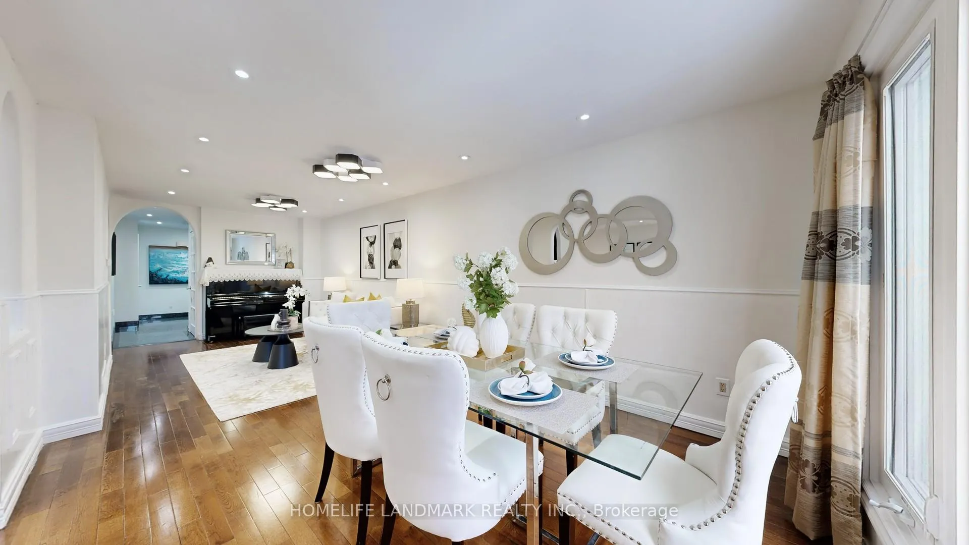 Photo 11 of 121 Digby Crescent, Markham, Milliken Mills East — HOMEH
