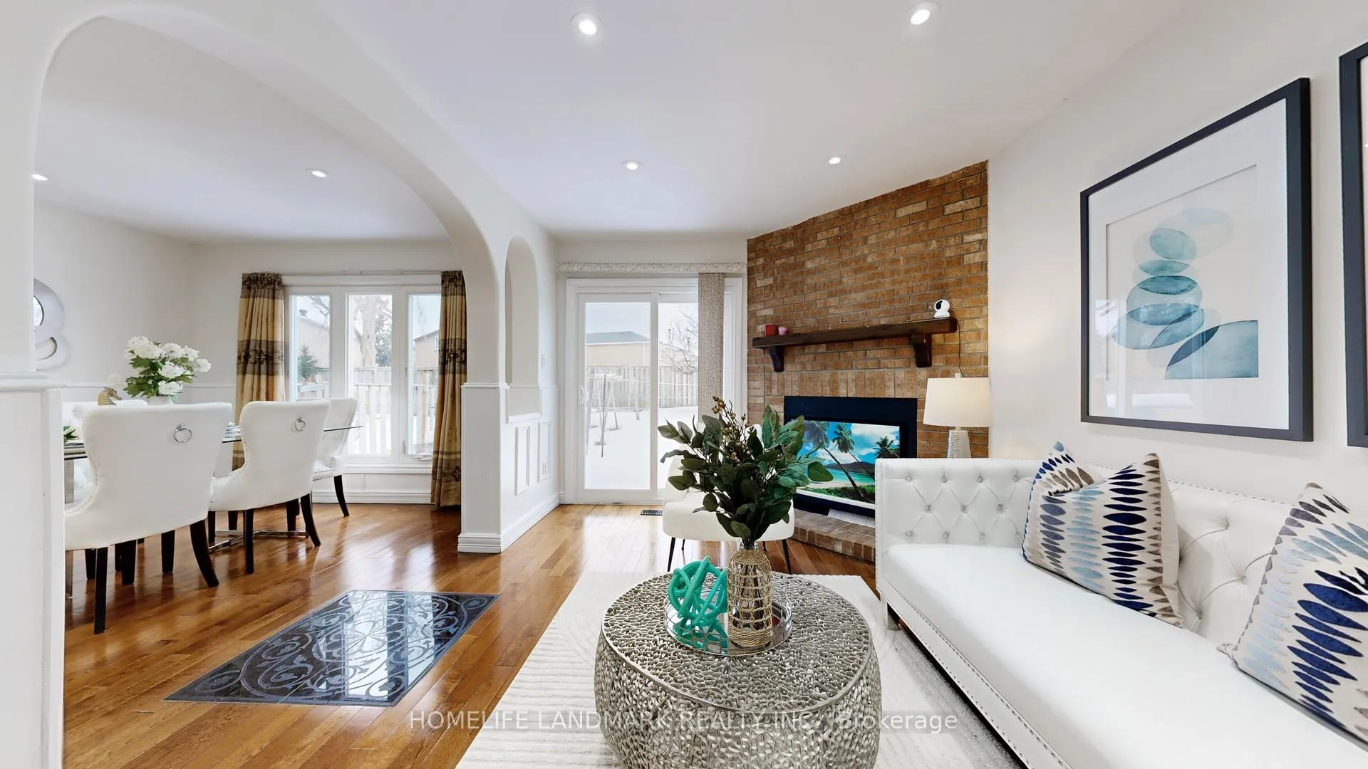 Photo 14 of 121 Digby Crescent, Markham, Milliken Mills East — HOMEH