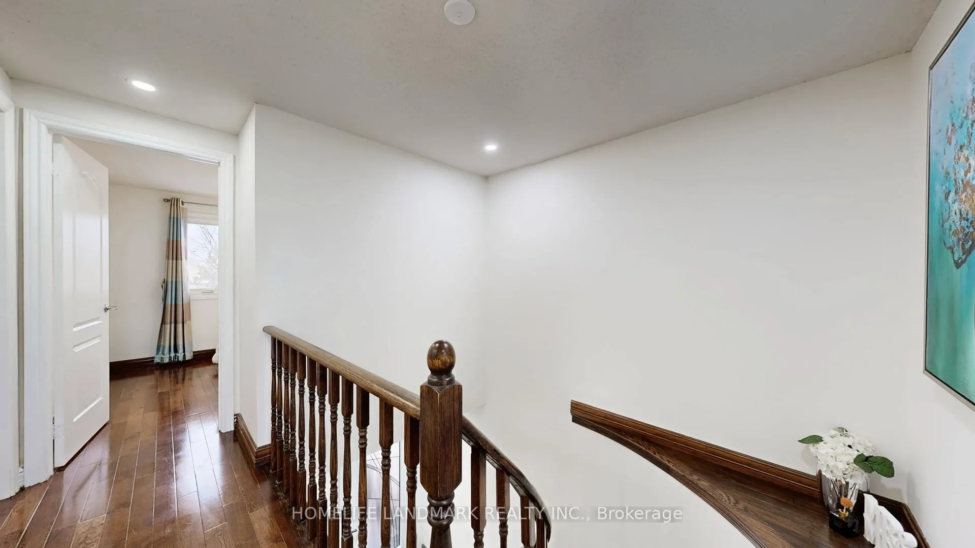 Photo 23 of 121 Digby Crescent, Markham, Milliken Mills East — HOMEH