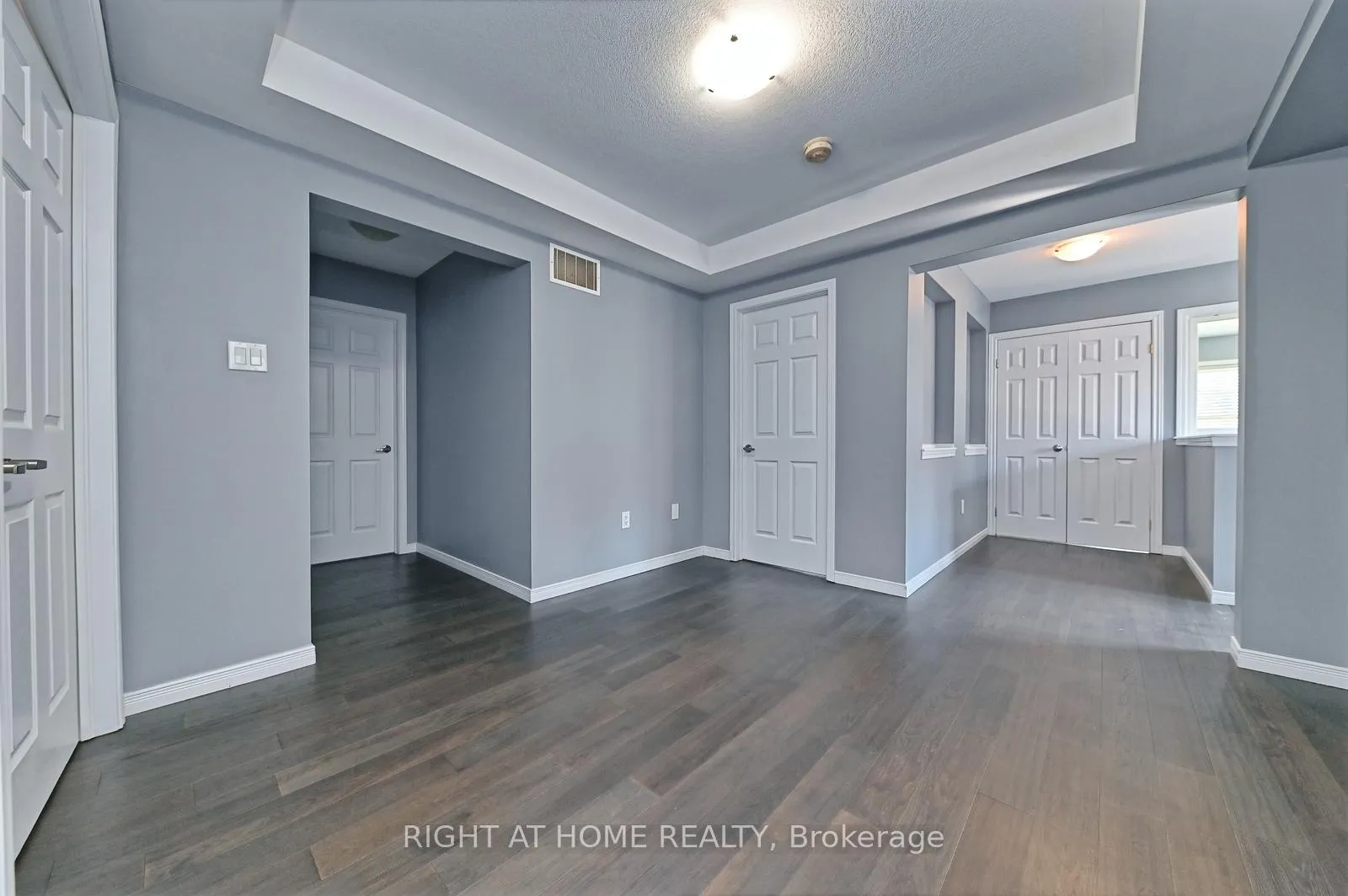 Photo 20 of 292 Falling Green Crescent, Kitchener, Trussler — HOMEH