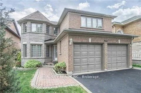 Photo 2 of 37 Bobcat Street, Brampton, Sandringham-Wellington — HOMEH