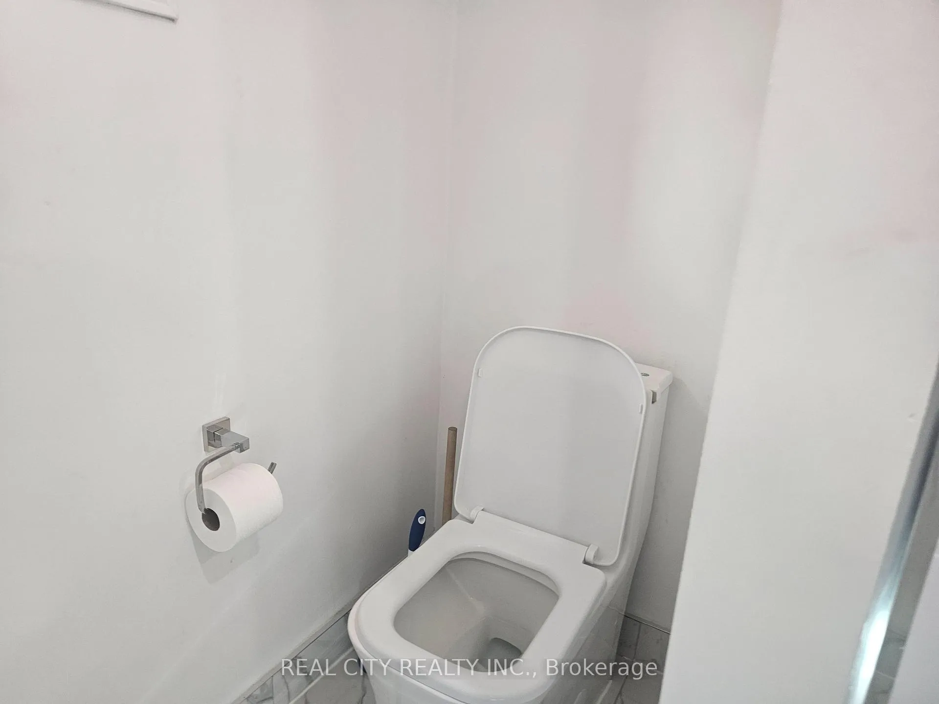 Photo 20 of 37 Bobcat Street, Brampton, Sandringham-Wellington — HOMEH