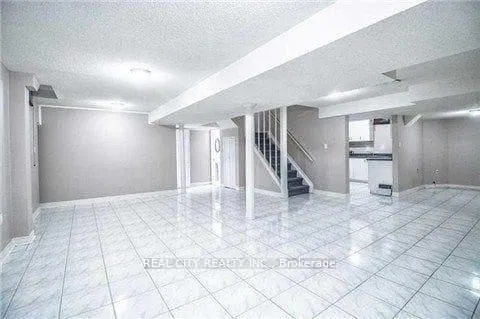 Photo 25 of 37 Bobcat Street, Brampton, Sandringham-Wellington — HOMEH