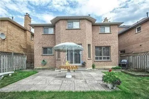Photo 26 of 37 Bobcat Street, Brampton, Sandringham-Wellington — HOMEH