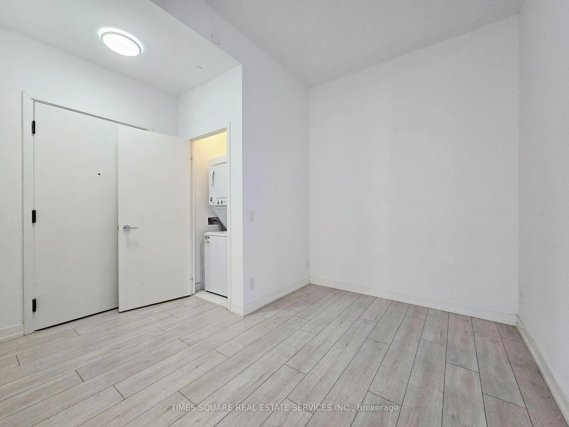 Photo 13 of Unit 912, 270 Dufferin Street, Toronto, South Parkdale — HOMEH