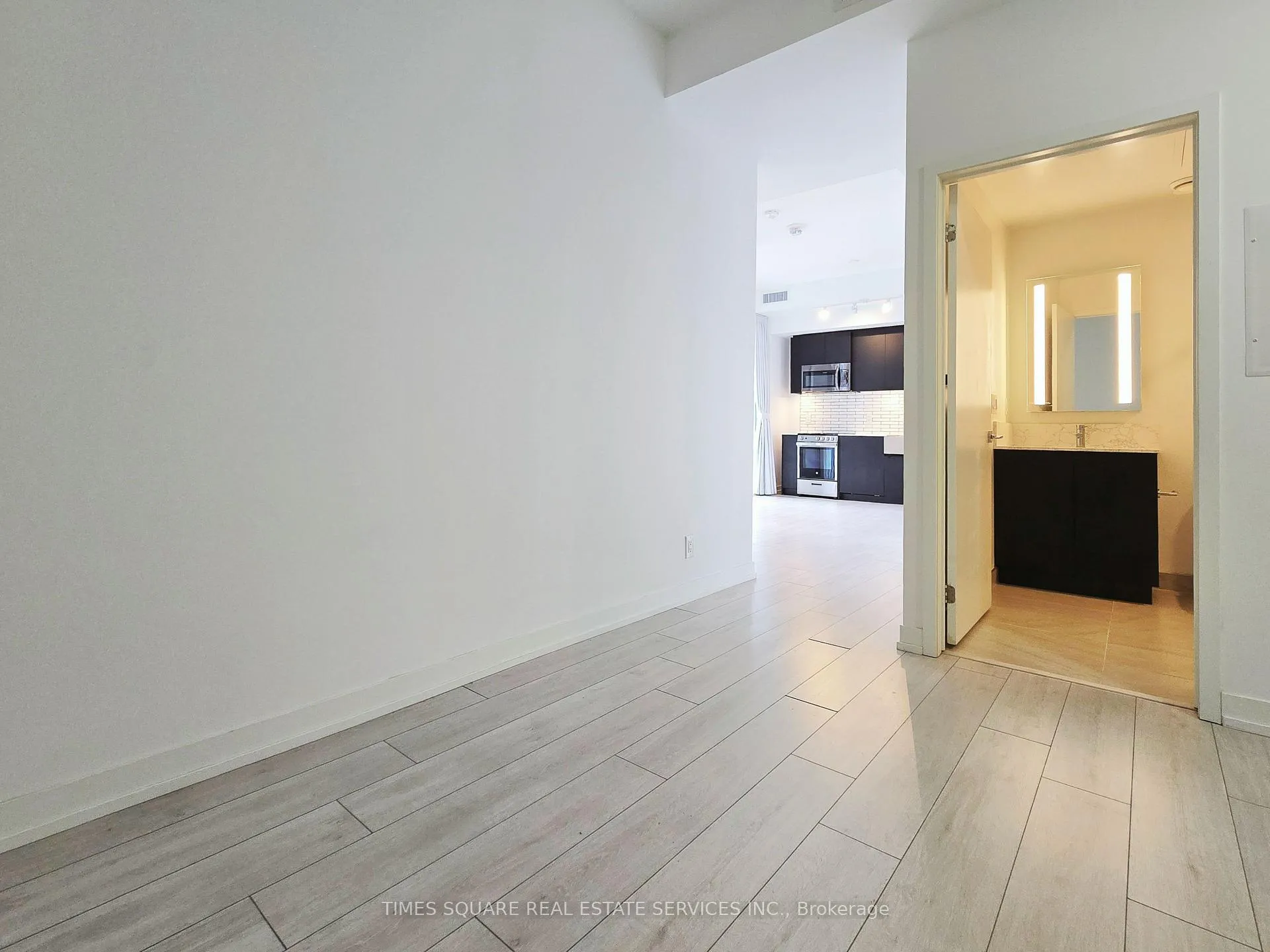 Photo 14 of Unit 912, 270 Dufferin Street, Toronto, South Parkdale — HOMEH
