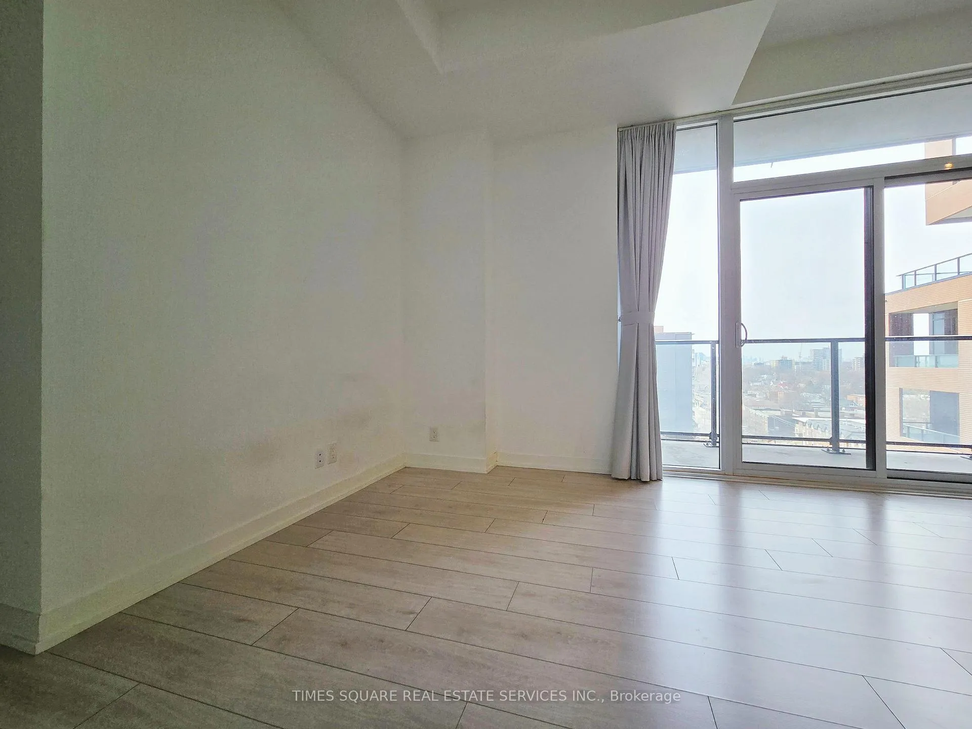 Photo 16 of Unit 912, 270 Dufferin Street, Toronto, South Parkdale — HOMEH