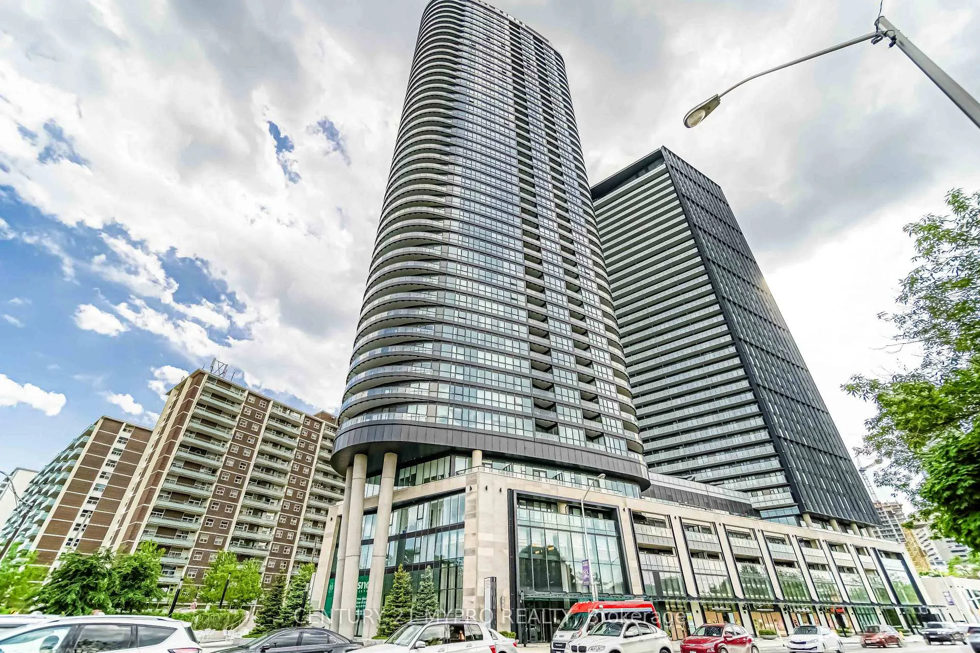 Photo 1 of Unit 1621, 585 Bloor Street E, Toronto, North St. James Town — HOMEH