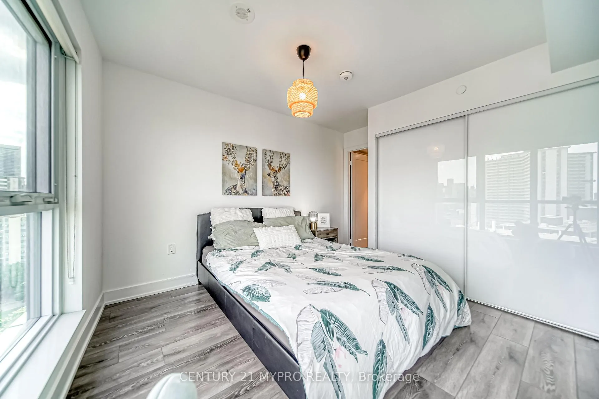 Photo 25 of Unit 1621, 585 Bloor Street E, Toronto, North St. James Town — HOMEH