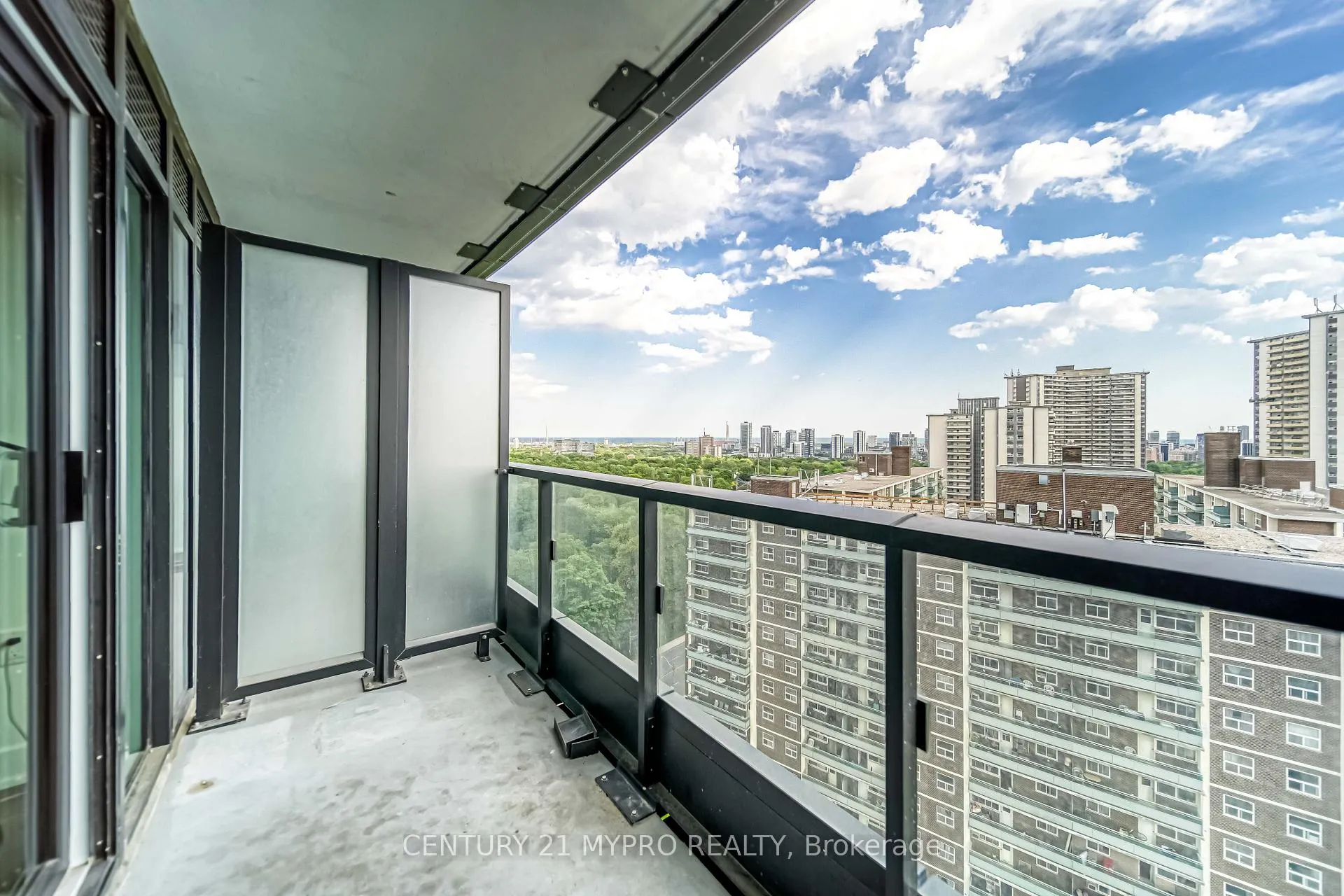 Photo 29 of Unit 1621, 585 Bloor Street E, Toronto, North St. James Town — HOMEH