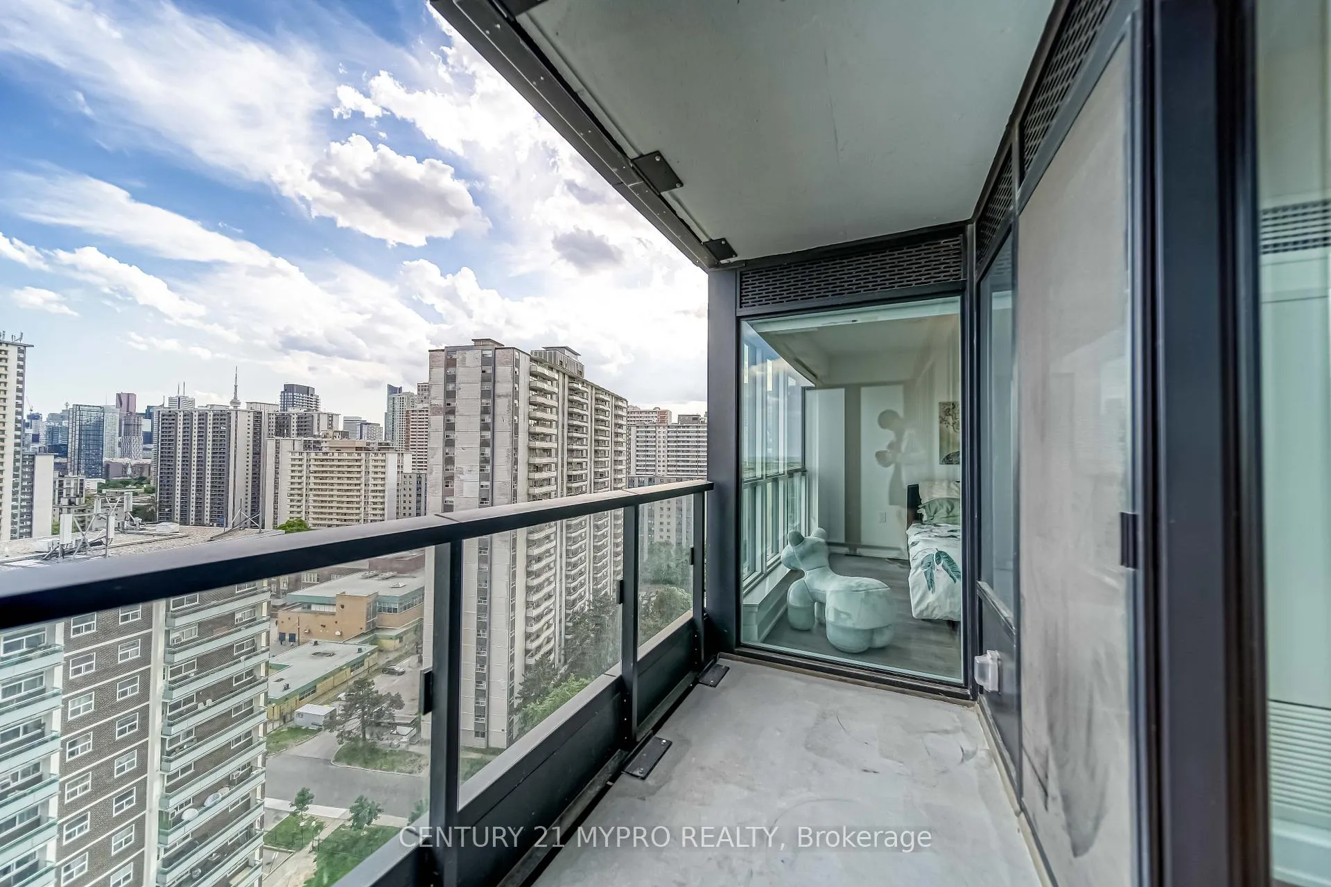Photo 30 of Unit 1621, 585 Bloor Street E, Toronto, North St. James Town — HOMEH