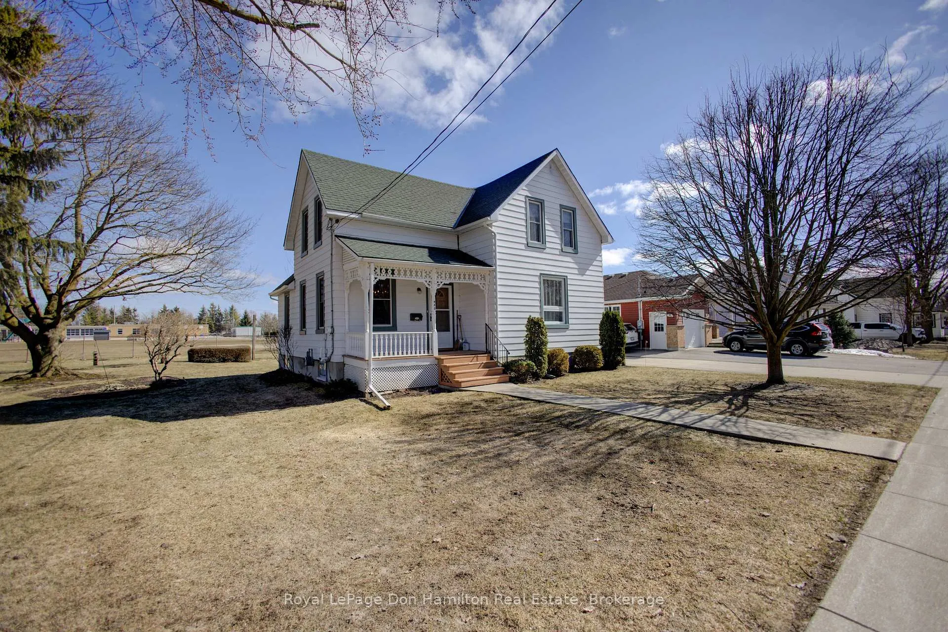 Photo 2 of 440 Reserve Avenue S, North Perth, Listowel — HOMEH