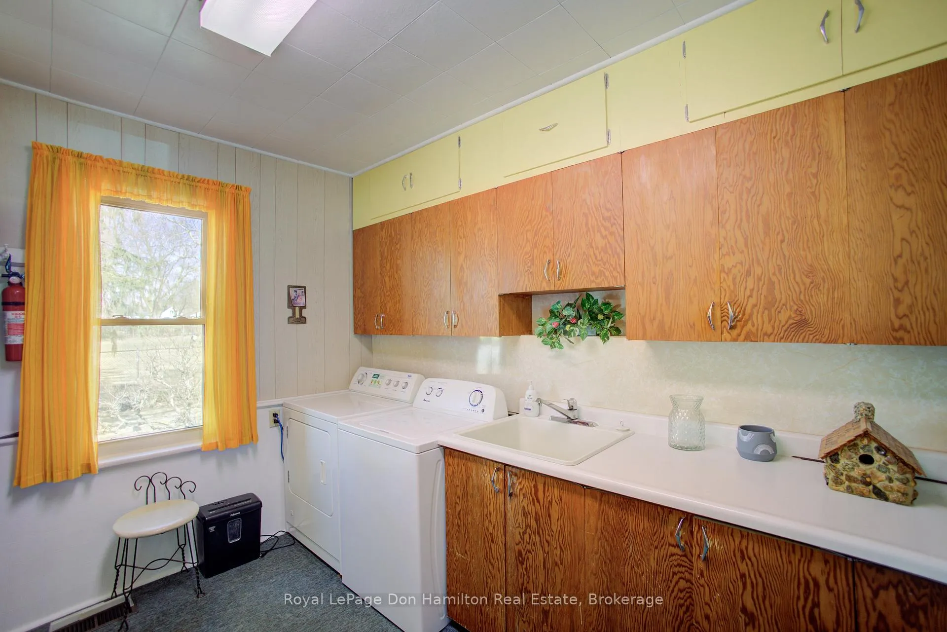 Photo 17 of 440 Reserve Avenue S, North Perth, Listowel — HOMEH