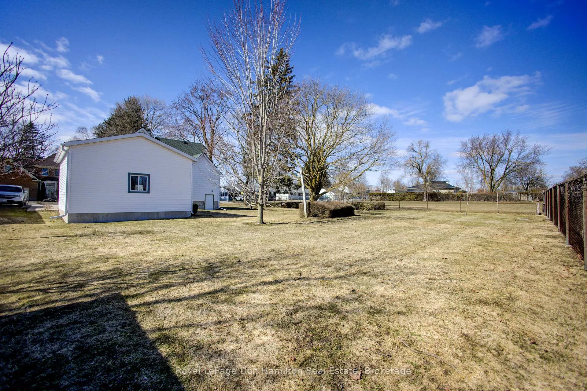 Photo 25 of 440 Reserve Avenue S, North Perth, Listowel — HOMEH