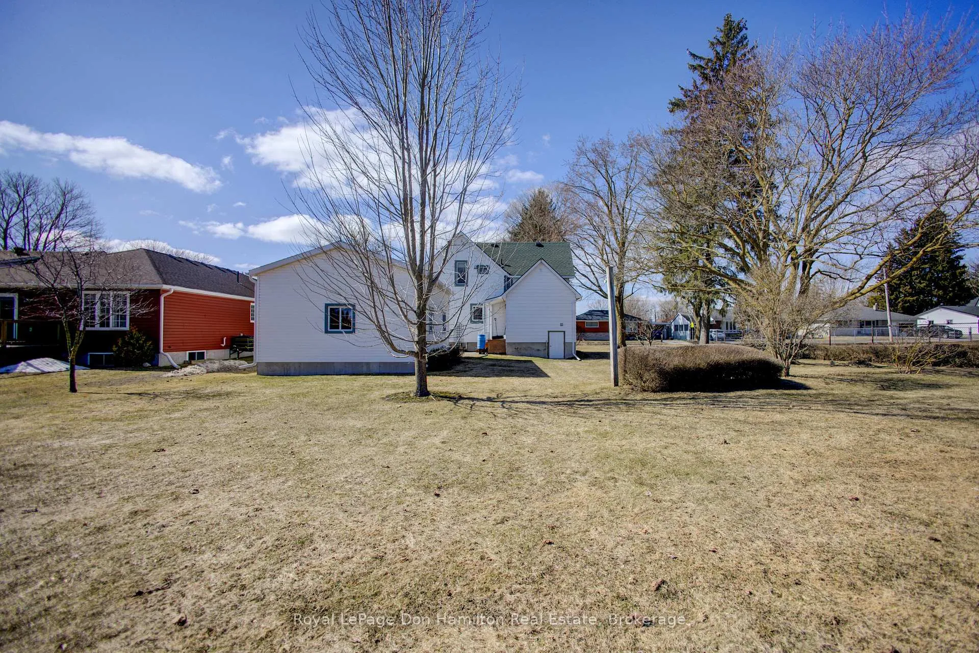 Photo 26 of 440 Reserve Avenue S, North Perth, Listowel — HOMEH