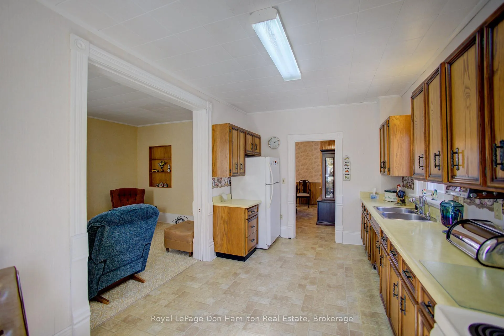 Photo 30 of 440 Reserve Avenue S, North Perth, Listowel — HOMEH