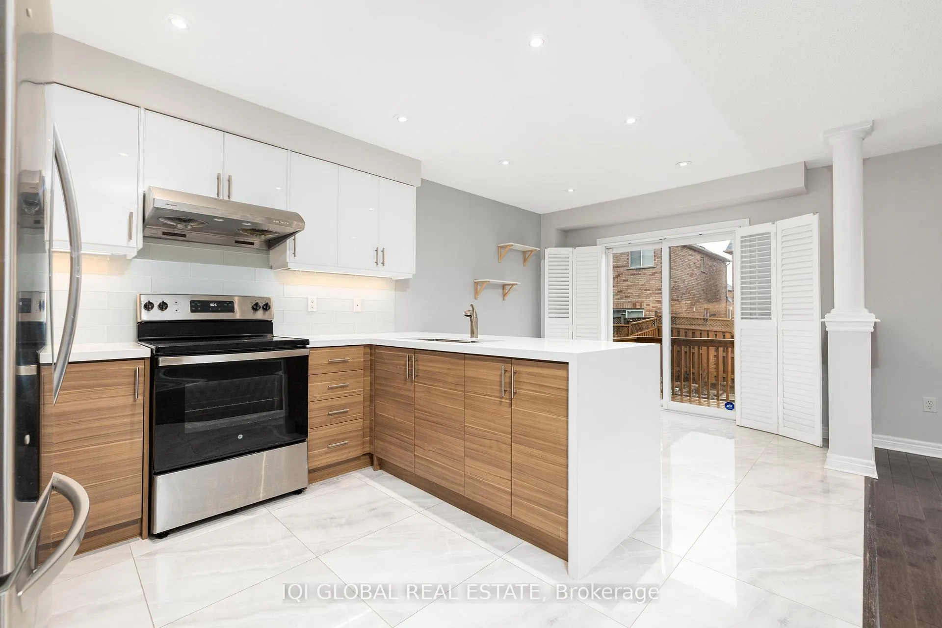 Photo 8 of 72 Park Place Drive, Markham, Greensborough — HOMEH
