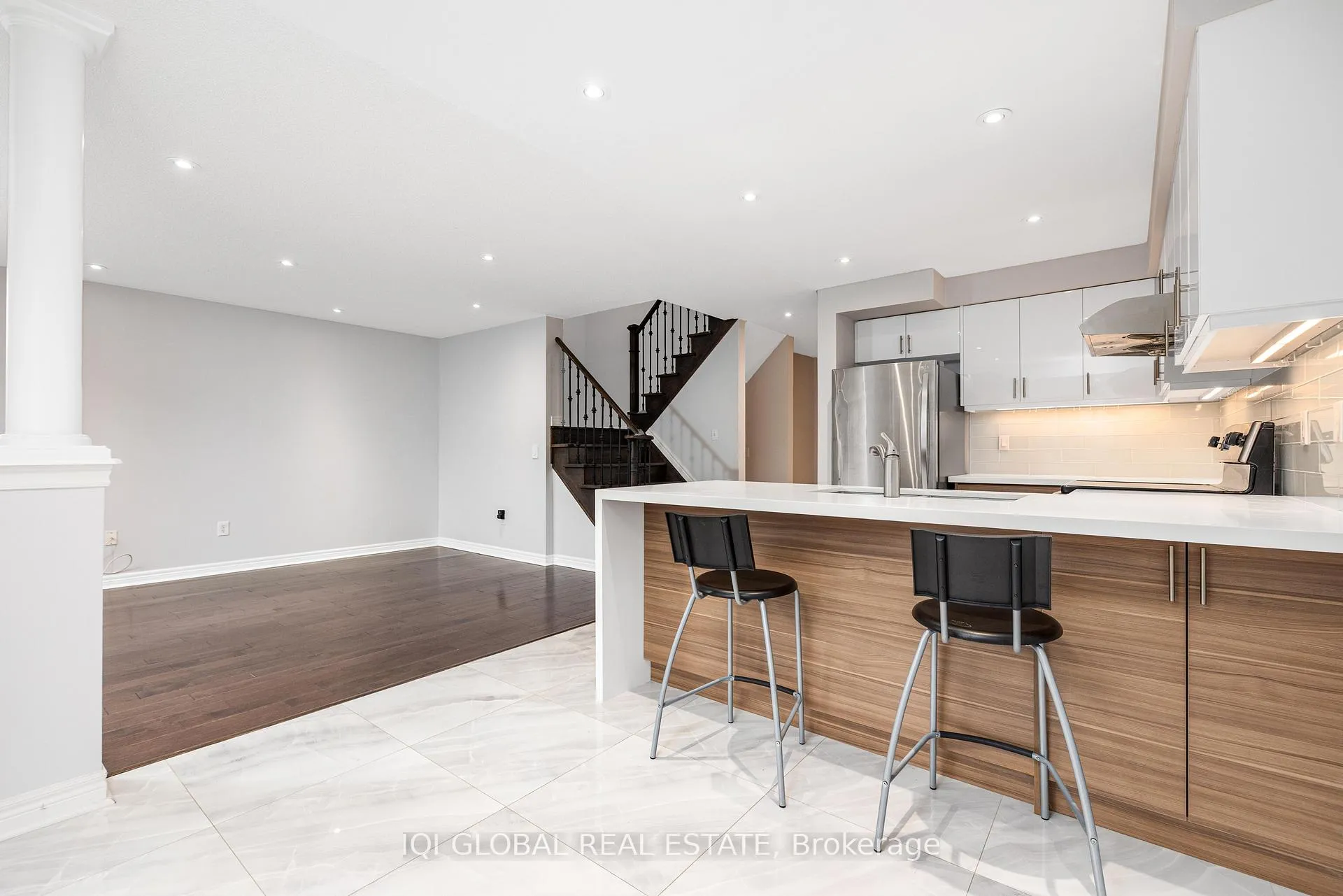 Photo 9 of 72 Park Place Drive, Markham, Greensborough — HOMEH