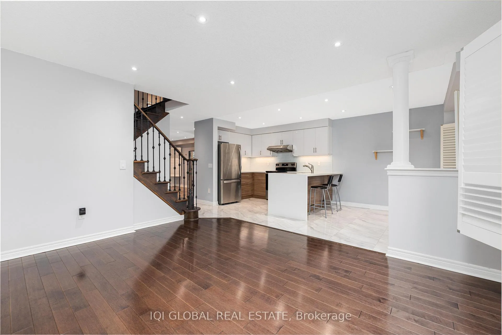 Photo 12 of 72 Park Place Drive, Markham, Greensborough — HOMEH
