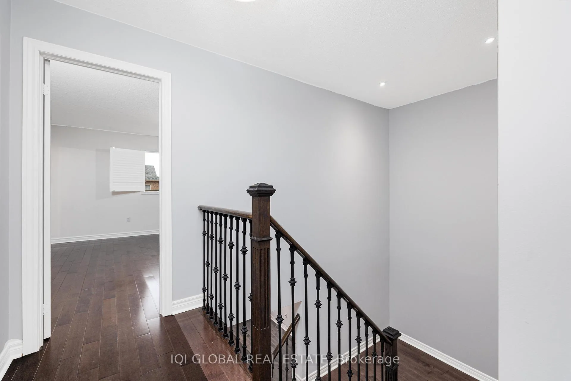 Photo 14 of 72 Park Place Drive, Markham, Greensborough — HOMEH