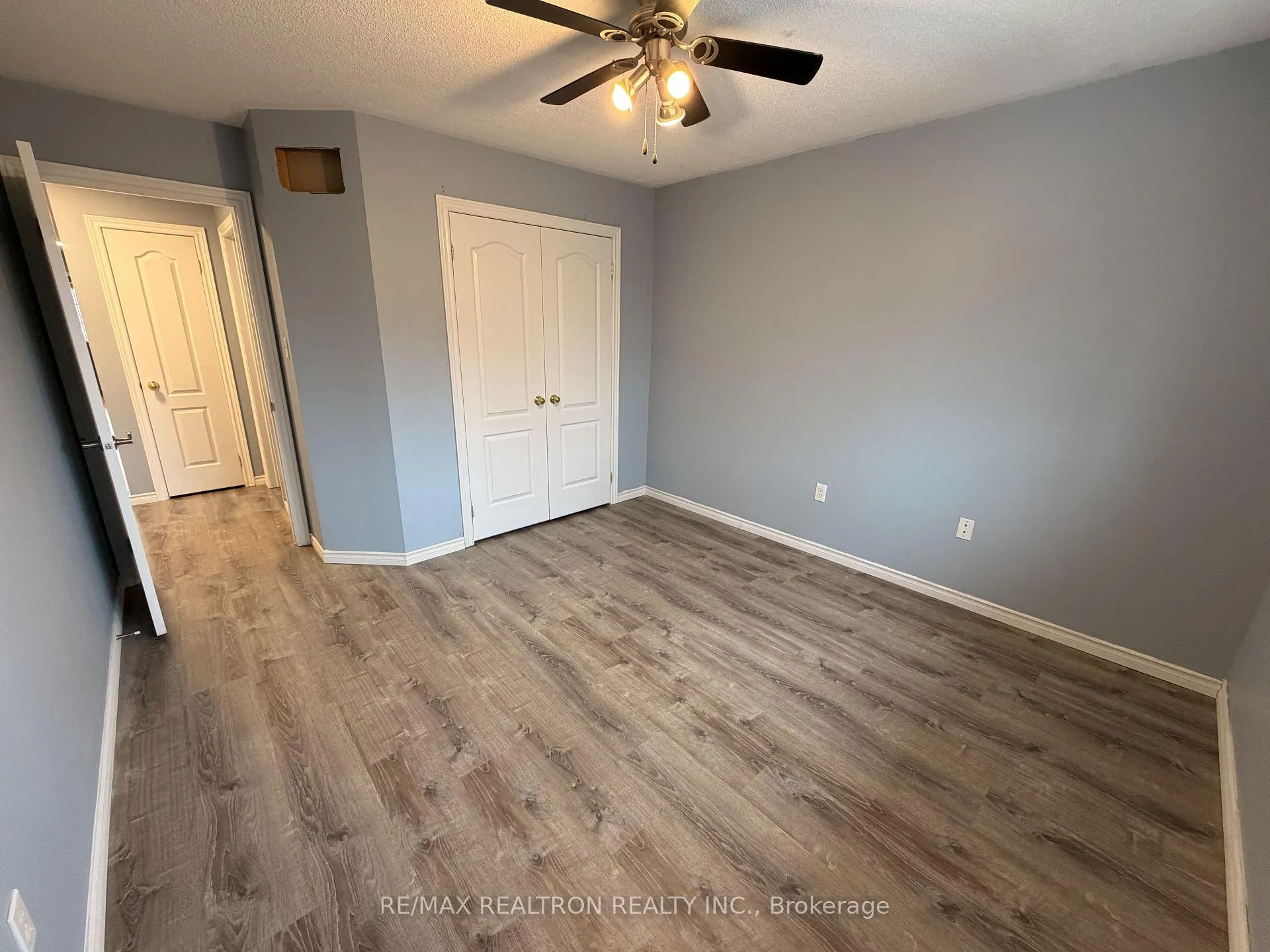 Photo 8 of Unit Upper, 323 Johnson Street, Barrie, Georgian Drive — HOMEH
