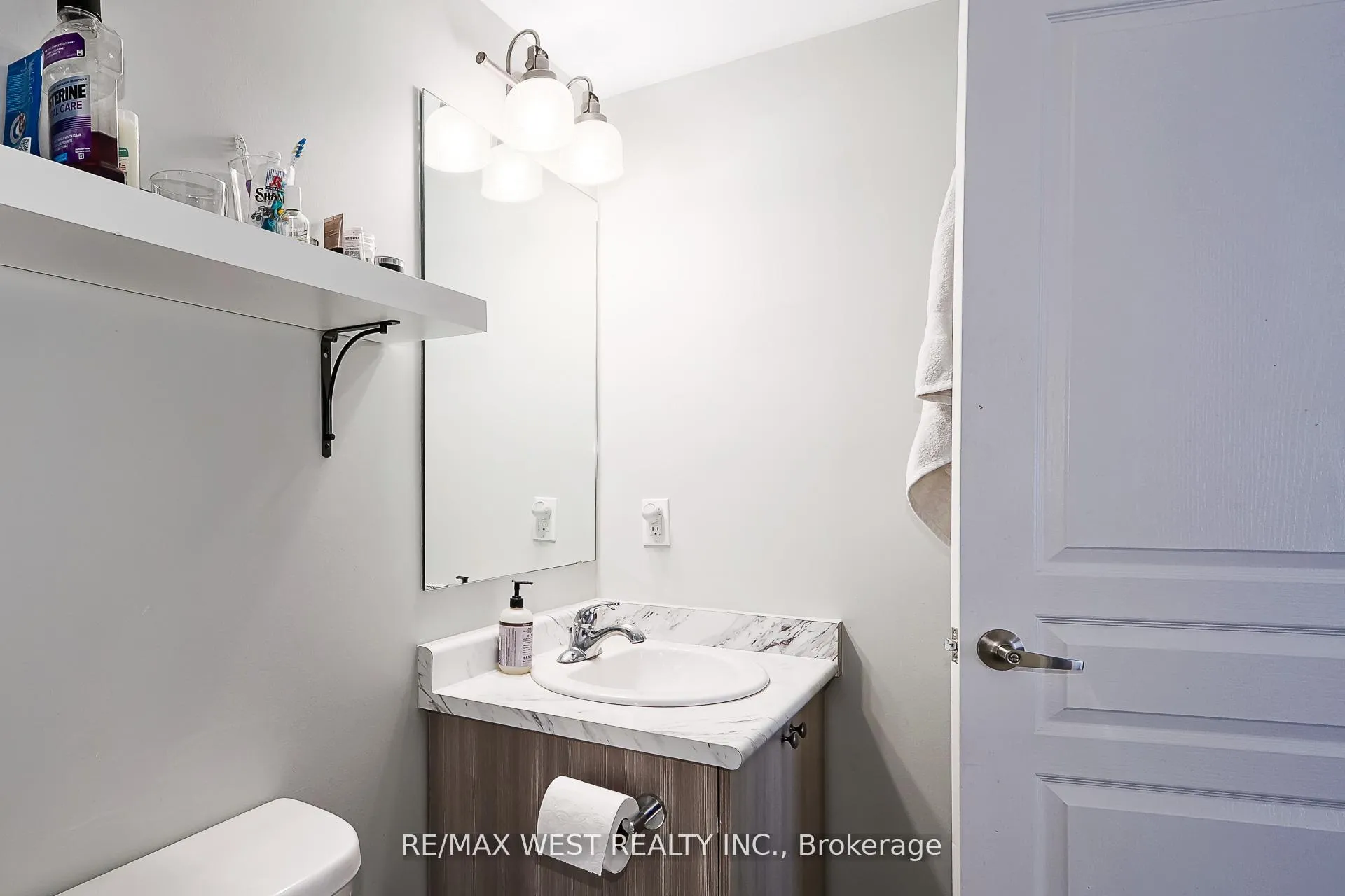 Photo 22 of Unit 107, 5 Anchorage Crescent, Collingwood — HOMEH
