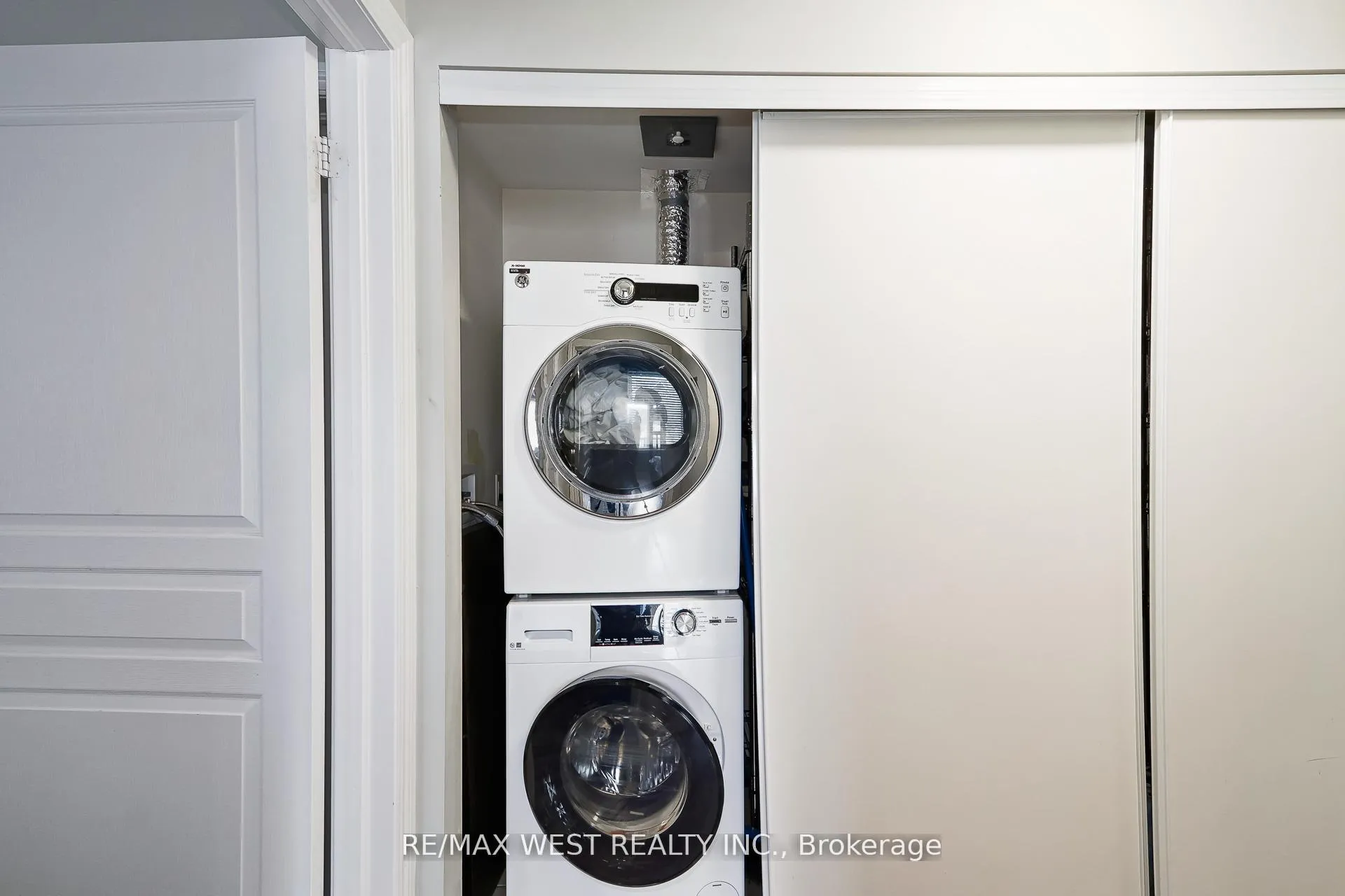 Photo 25 of Unit 107, 5 Anchorage Crescent, Collingwood — HOMEH