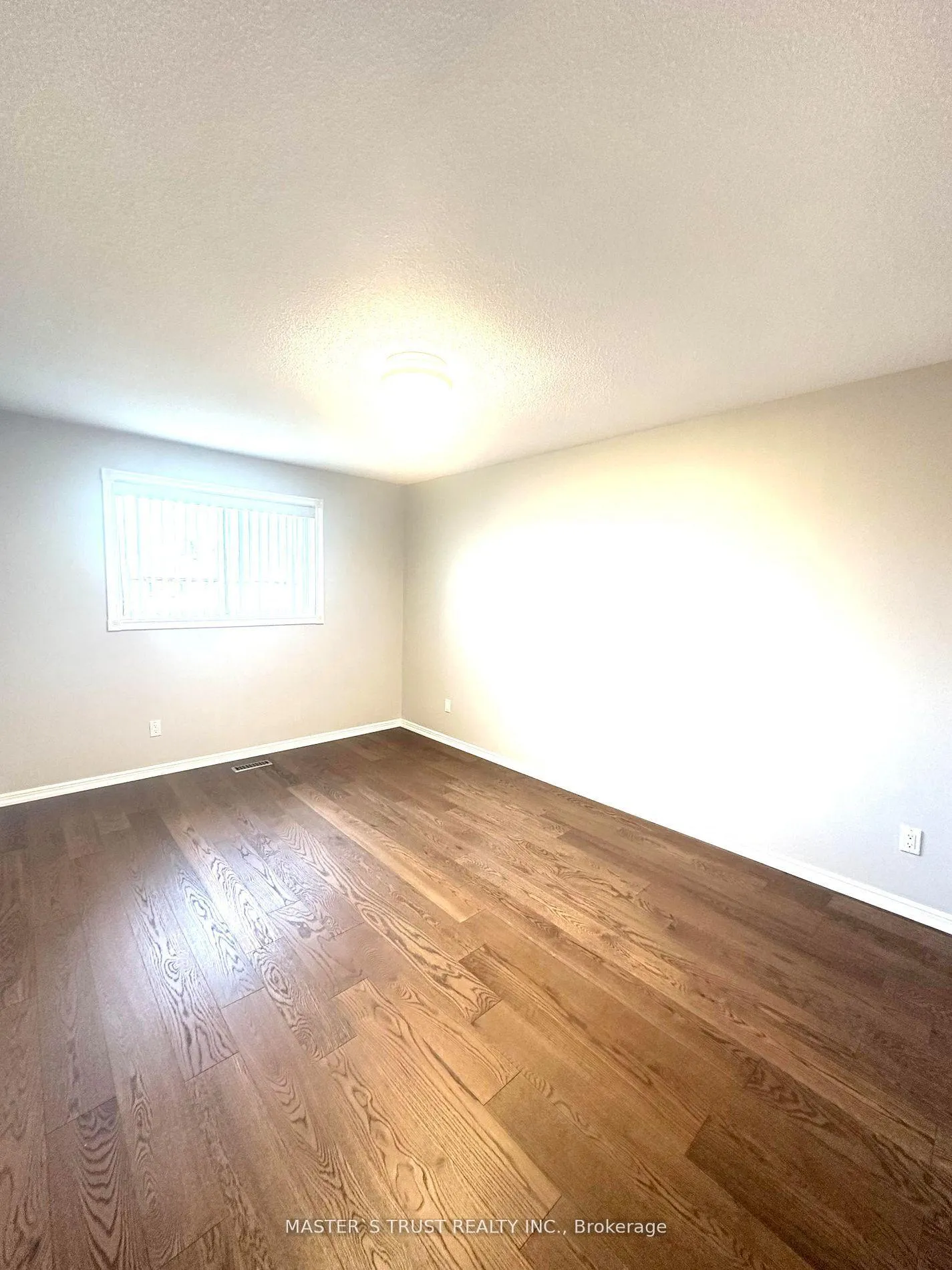 Photo 18 of 5 Empringham Crescent, Markham, Milliken Mills West — HOMEH