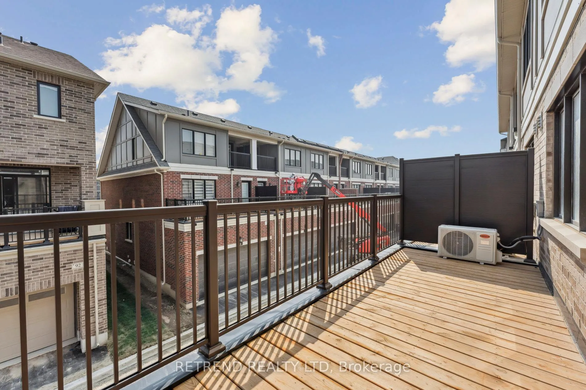 Photo 29 of 17 Moosehead Drive W, Brampton, Northwest Brampton — HOMEH
