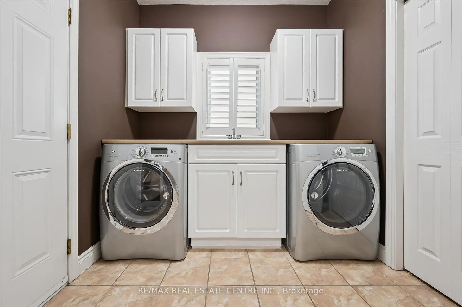 Photo 21 of 417 Palamino Place, Waterloo — HOMEH