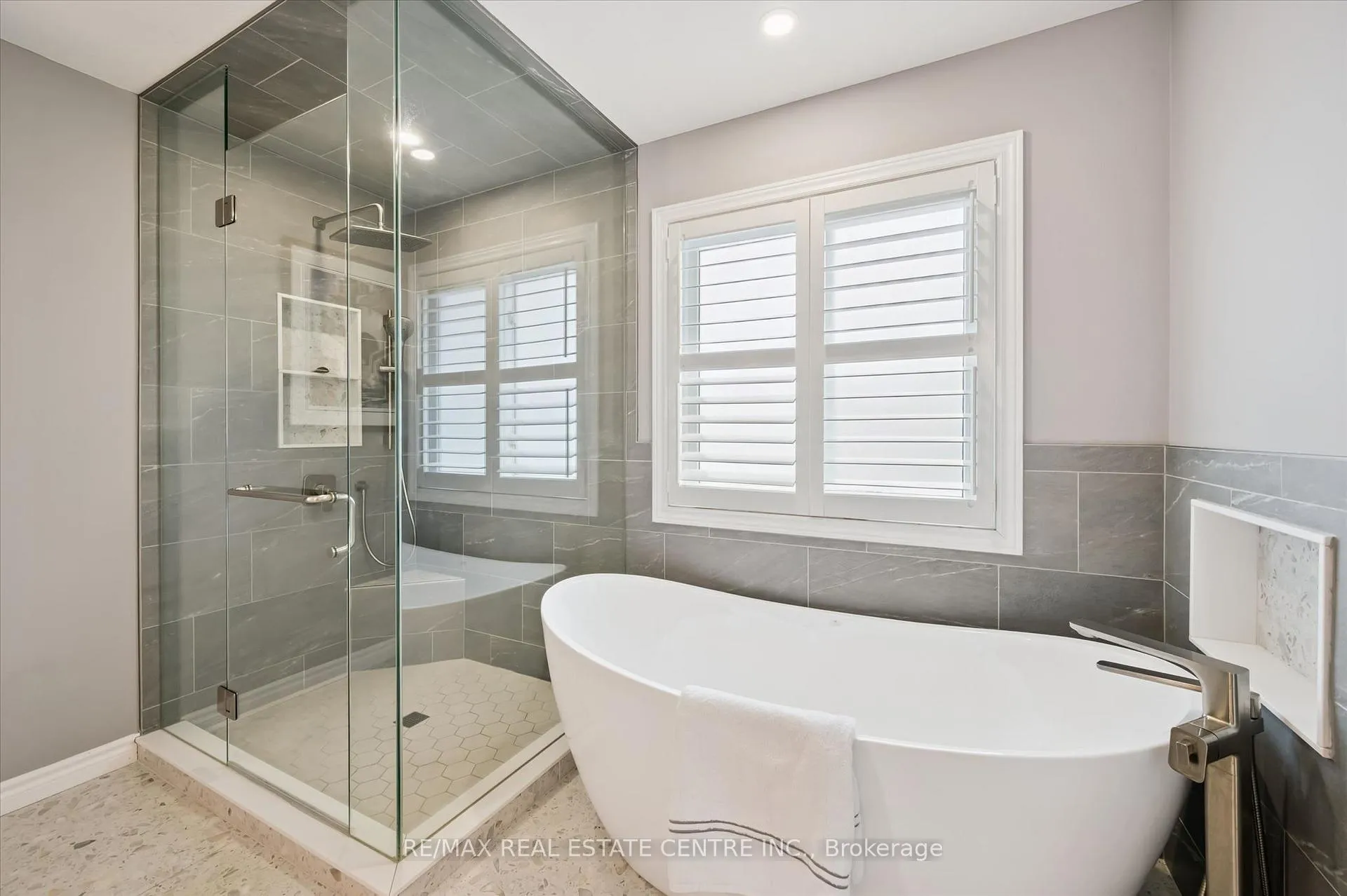 Photo 26 of 417 Palamino Place, Waterloo — HOMEH