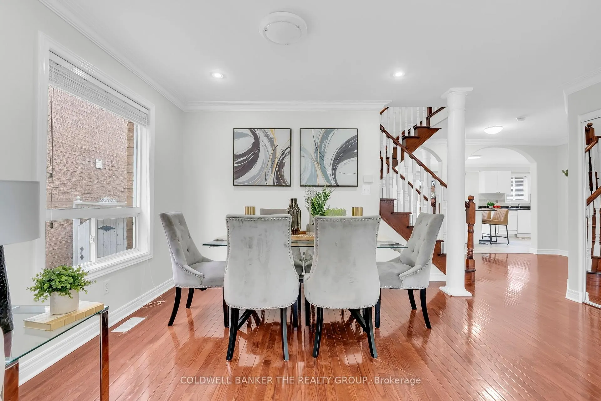 Photo 16 of 45 Heatherdale Drive, Brampton, Fletcher's Meadow — HOMEH